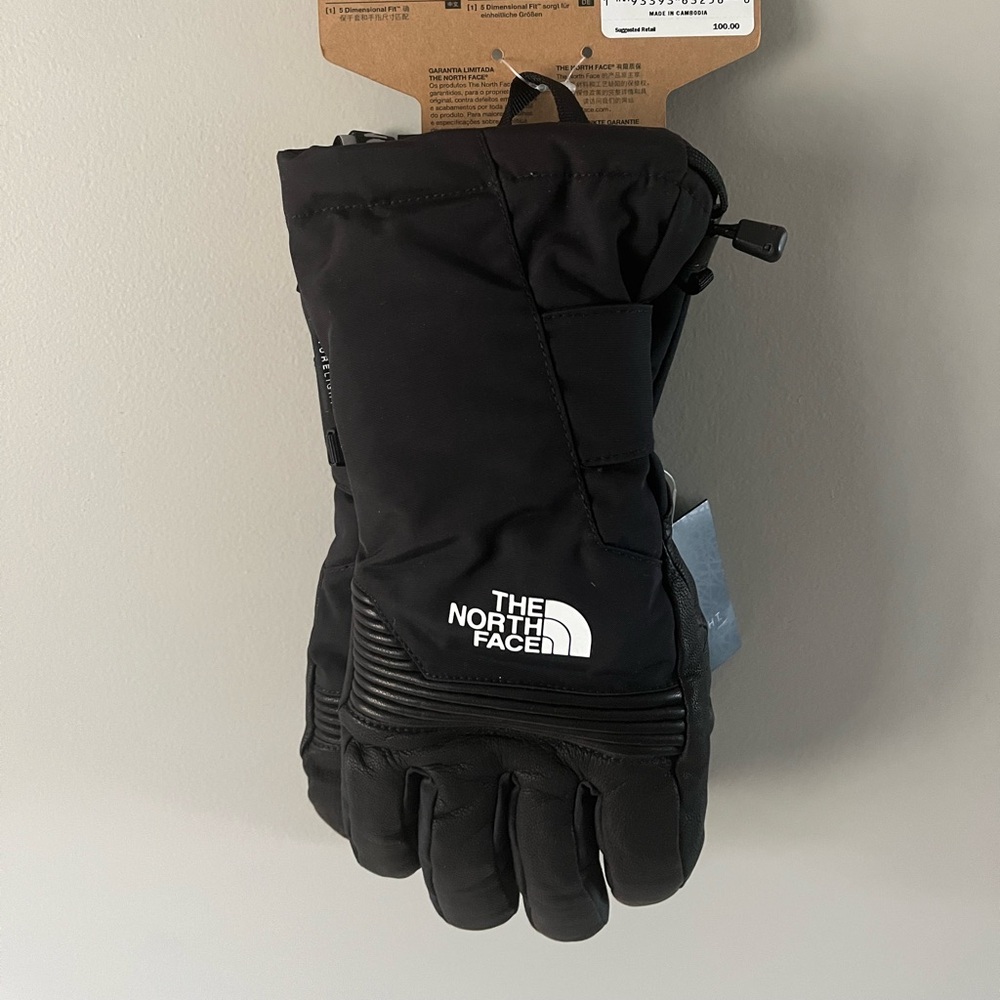 The North Face Women’s Powderflo Futurelight gloves Size M